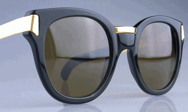 Леди ГаГа и ее солнцезащитные очки