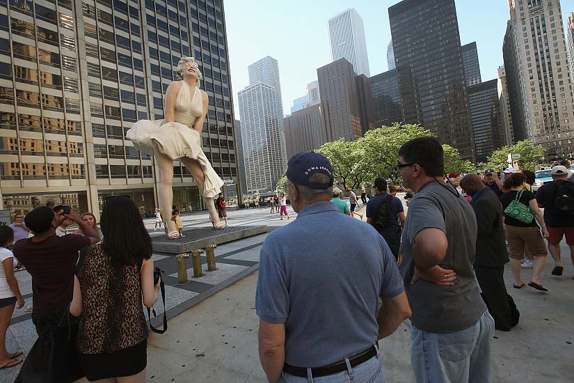 Памятник Мэрилин Монро в Чикаго