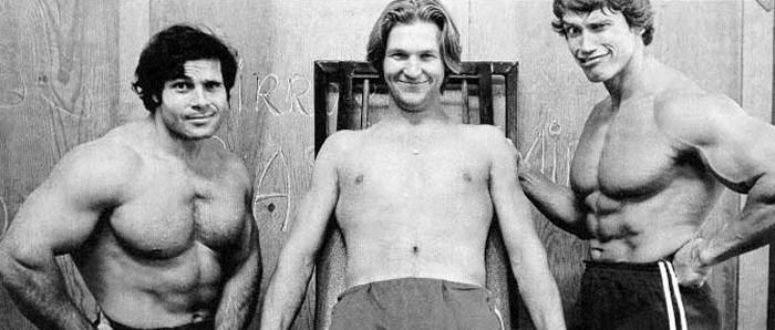 Франко Коломбо, Джефф Бриджес и Арнольд Шварценеггер на съемках фильма "Оставайся голодным", 1976 год