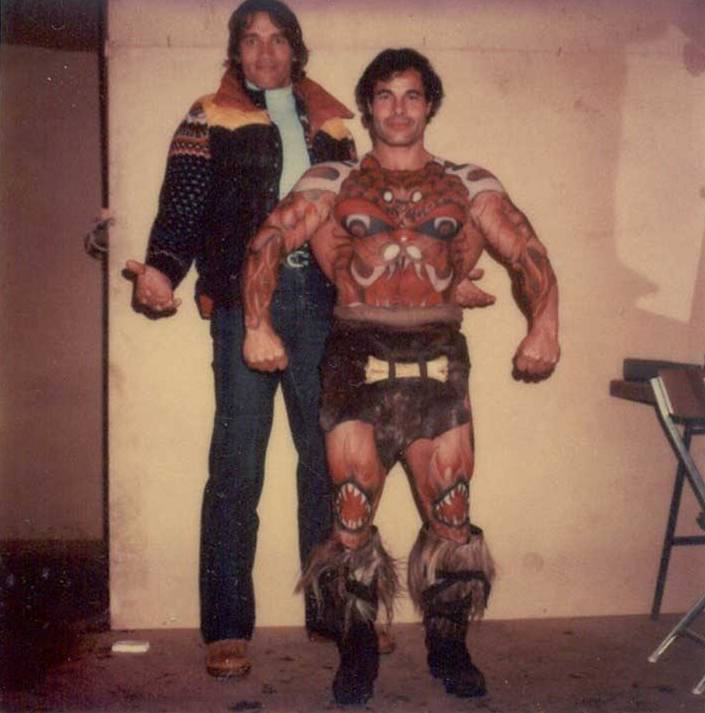 Арнольд Шварценеггер и Франко Коломбо на съемках фильма "Конан-варвар", 1981 год
