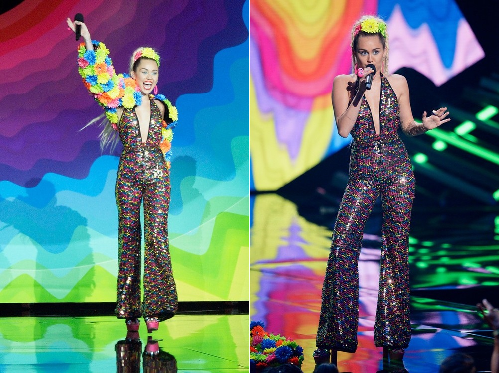 Наряды Майли Сайрус на церемонии MTV VMA 2015