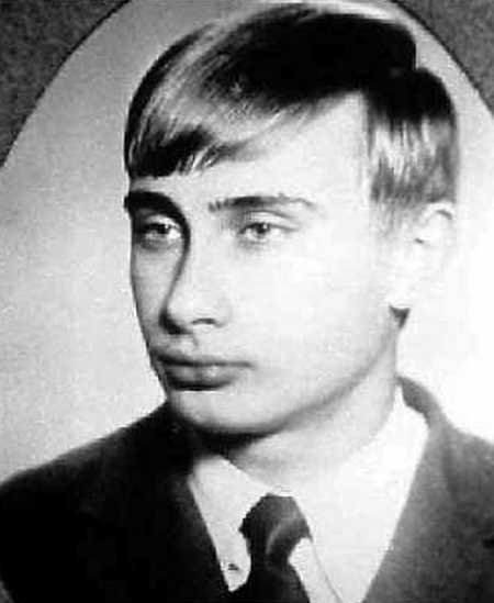 Владимир Путин в детстве и молодости