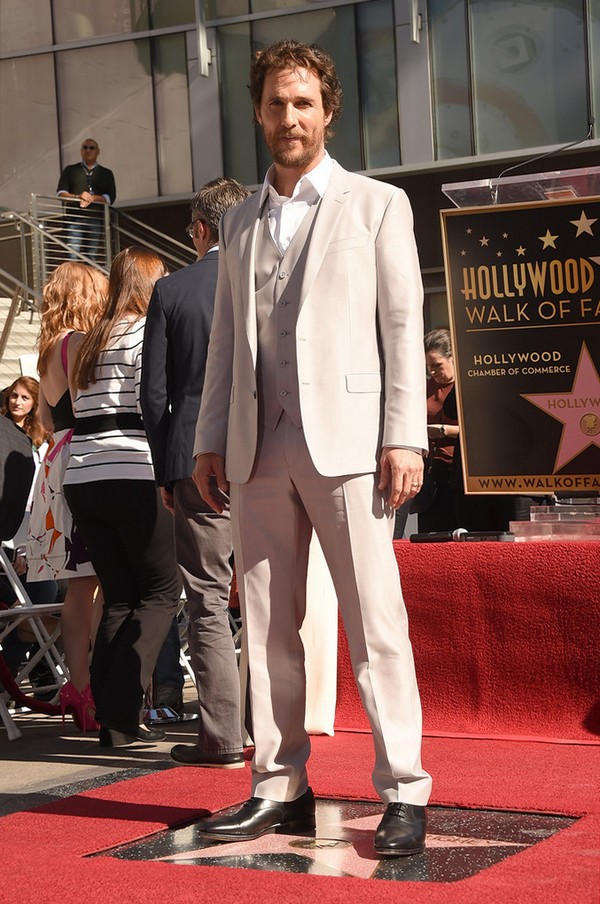 Звезда Мэттью МакКонахи на Аллее славы в Голливуде