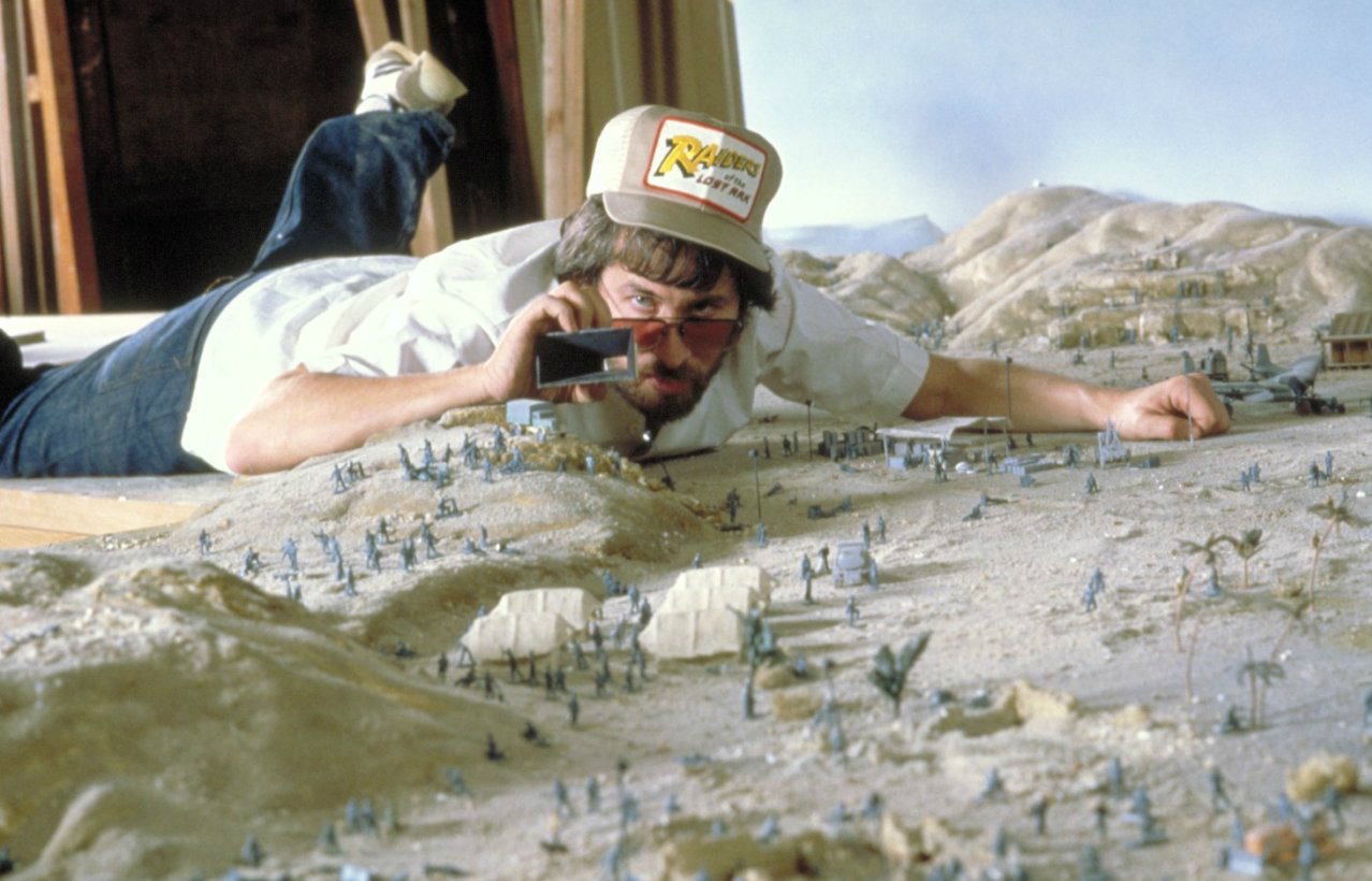 Стивен Спилберг на съемках «Индиана Джонс: В поисках утраченного ковчега», 1981 год