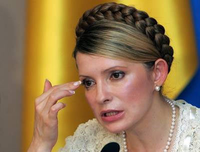 Тимошенко демонстрирует эмоции