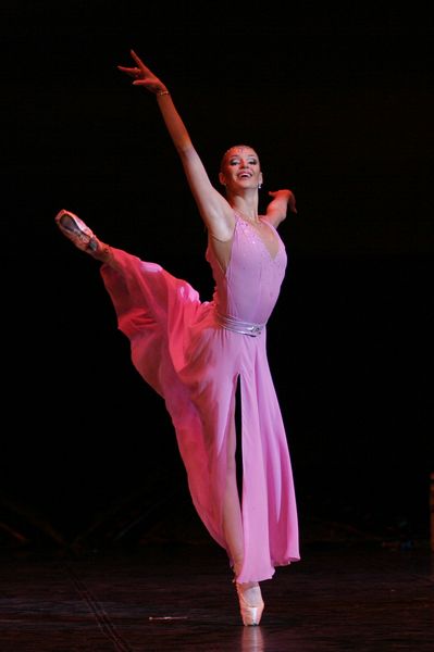Анастасия Волочкова на сцене