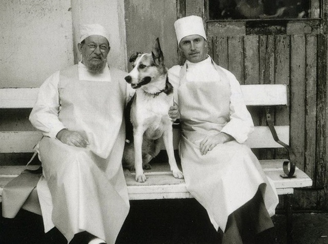 Евгений Евстигнеев и Борис Плотников на съемках фильма "Собачье сердце", 1988 год