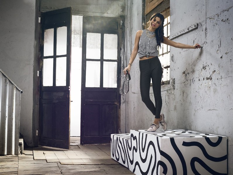 Селена Гомес в фотосессии для рекламной кампании новой коллекции Adidas NEO 2014 Summer Rebel