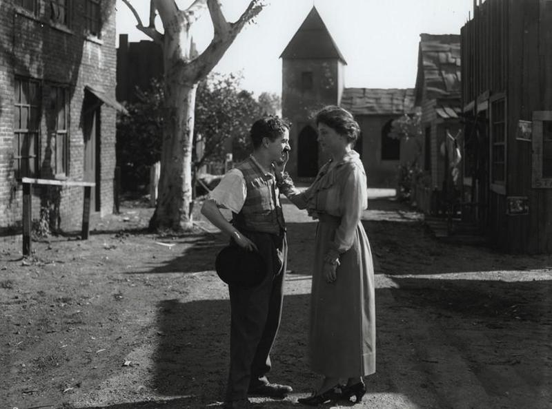Знакомство Чарли Чаплина и писательницы Хелен Келлер на съемках фильма "Солнечная сторона", 1919 год
