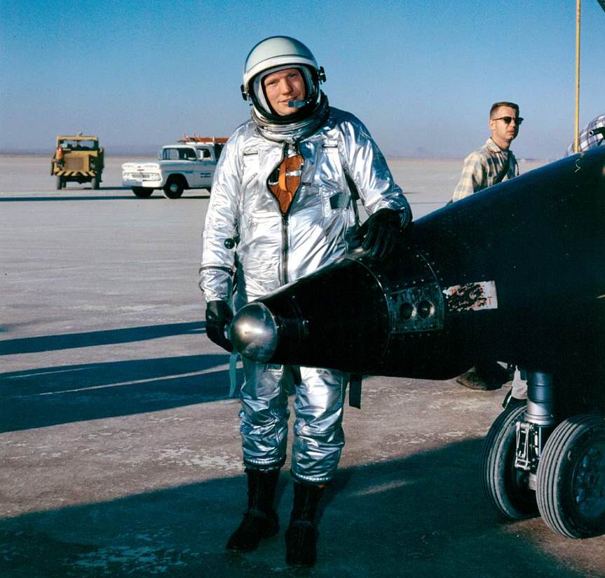 Нил Армстронг (Neil Armstrong)