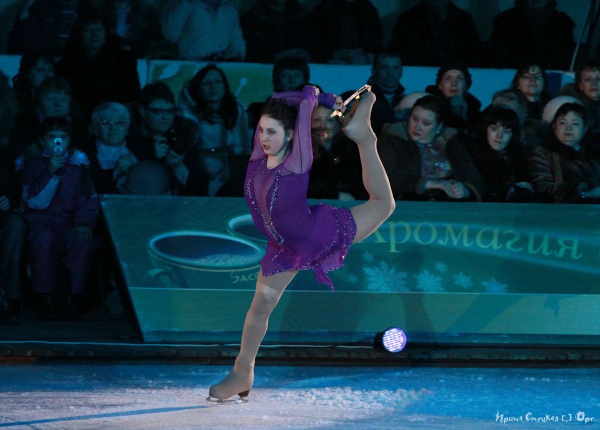 Ирина Слуцкая на льду