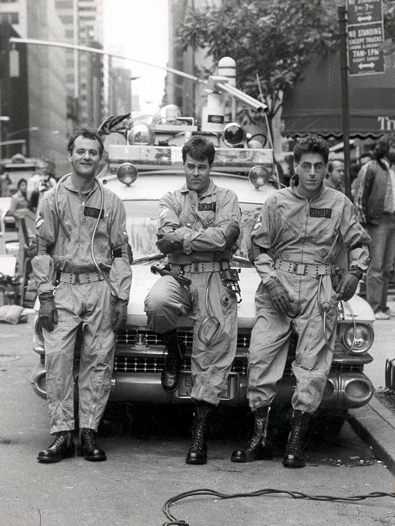 Билл Мюррей, Дэн Эйкройд и Гарольд Рамис на съемках фильма "Охотники за привидениями", 1983 год