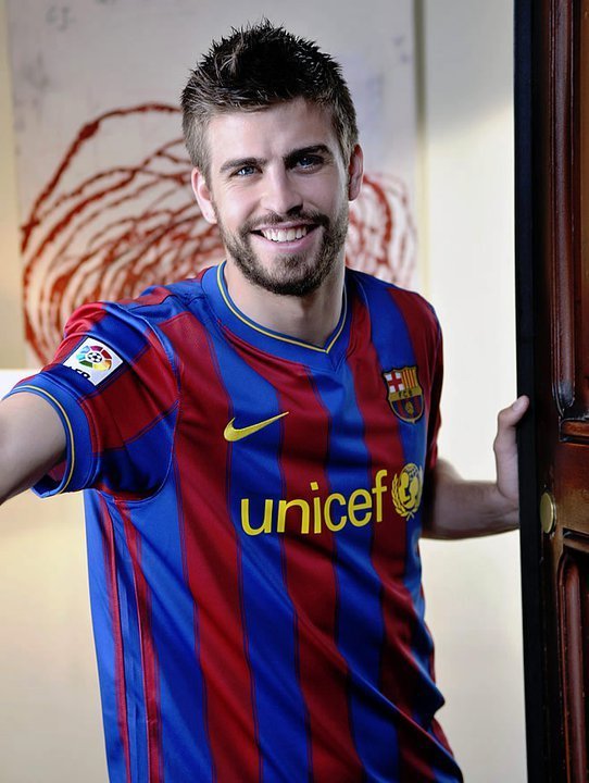 Жерар Пике (Gerard Pique)