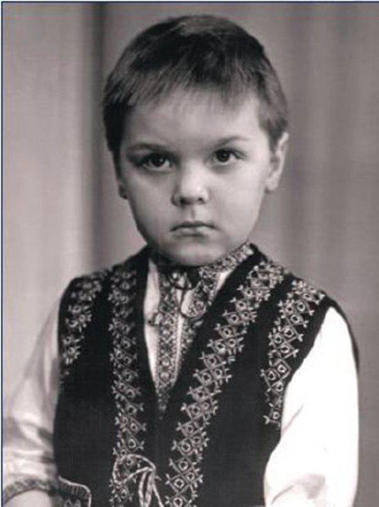 Олег Тягнибок в детстве