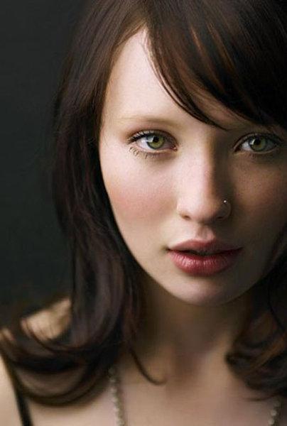 Эмили Браунинг (Emily Browning)