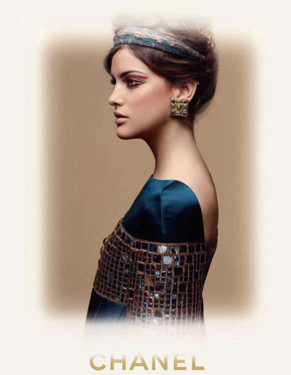 Алехандра Алонса в рекламной кампании Chanel