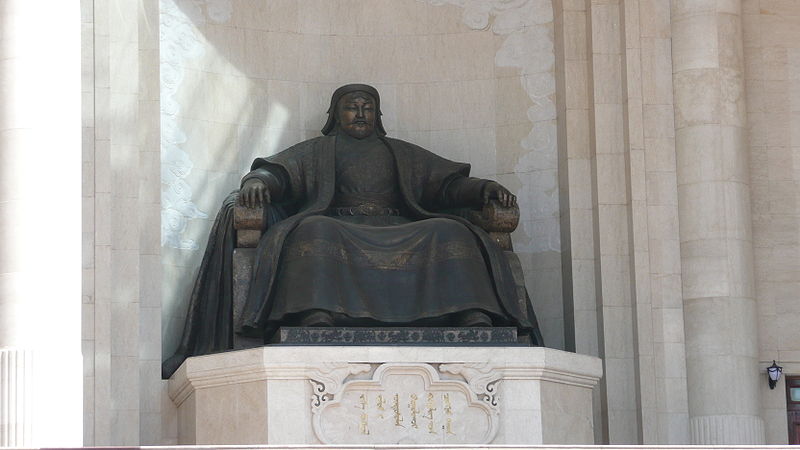 Памятники Чингисхану