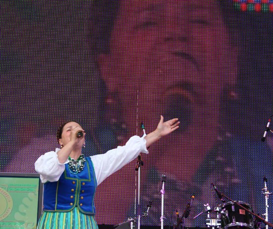 Нина Матвиенко на сцене