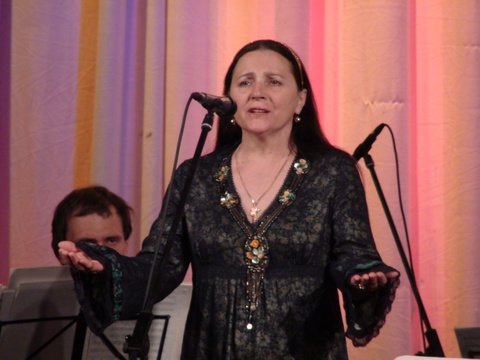 Нина Матвиенко на сцене