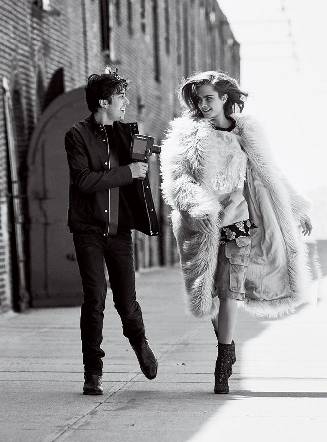 Кара Делевинь для Vogue, июль 2015