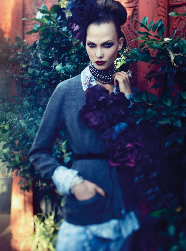 Карли Клосс в Vogue Germany