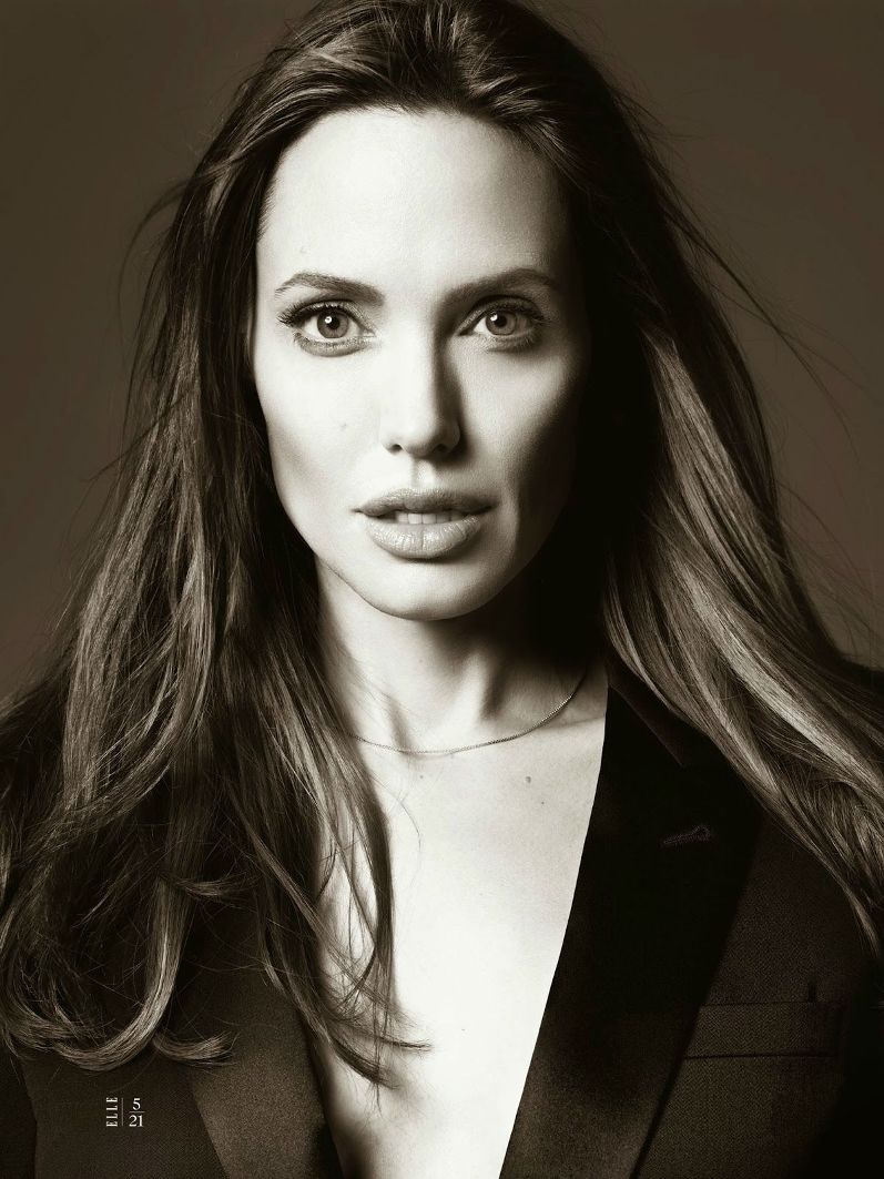 Анджелина Джоли в фотосессии Эди Слимана для журнала ELLE US, июнь 2014