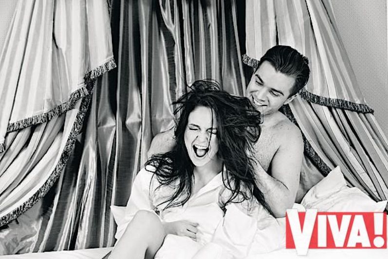 Андрей Искорнев и Ирина Скорикова в романтической фотосессии для журнала Viva! спустя год после шоу "Холостяк-3"