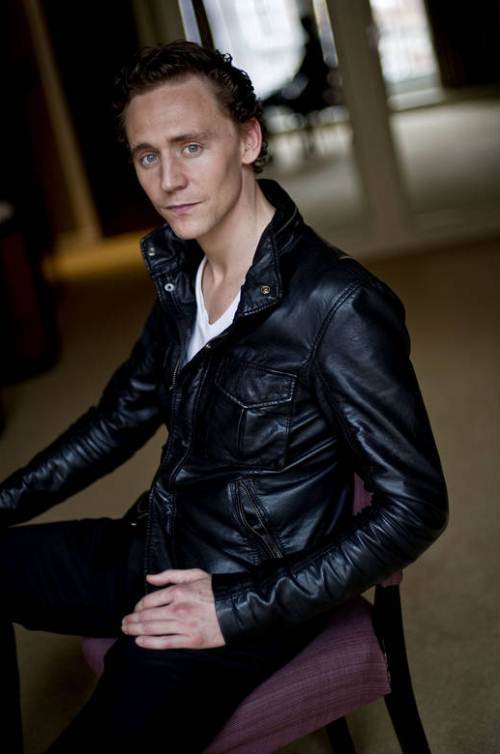 Том Хиддлстон (Tom Hiddleston)