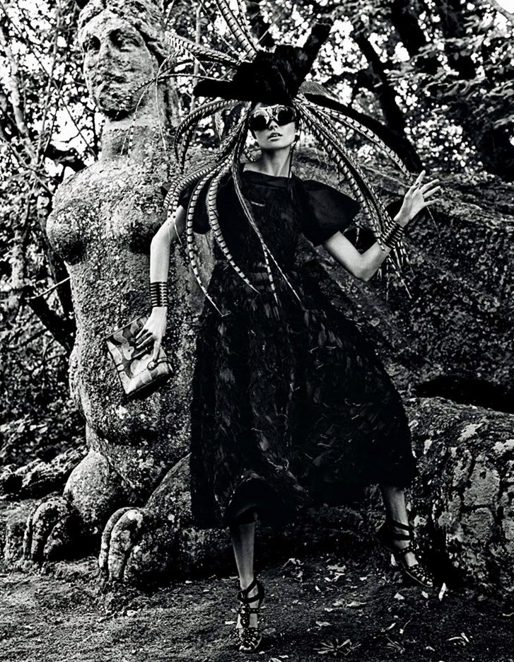 Магдалена Фраковяк в фотосессии Джампаоло Сгура для Vogue Japan, май 2014