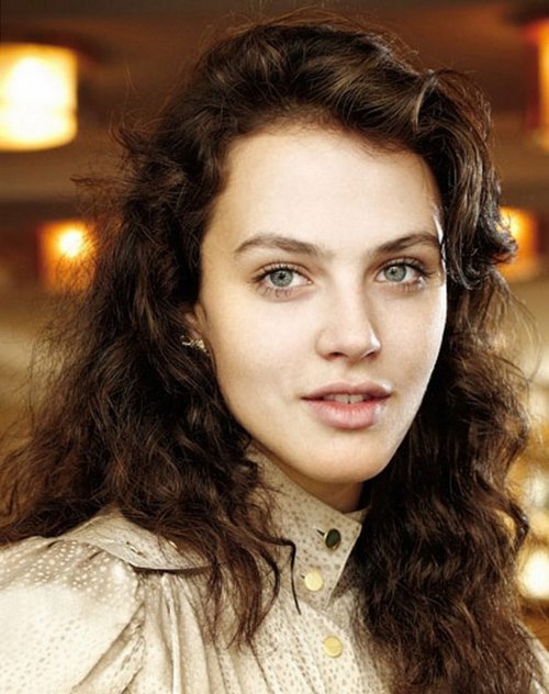 Джессика Браун-Финдли (Jessica Brown-Findlay)