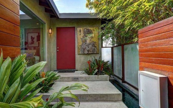 Дом Евы Мендес в Лос-Анджелесе