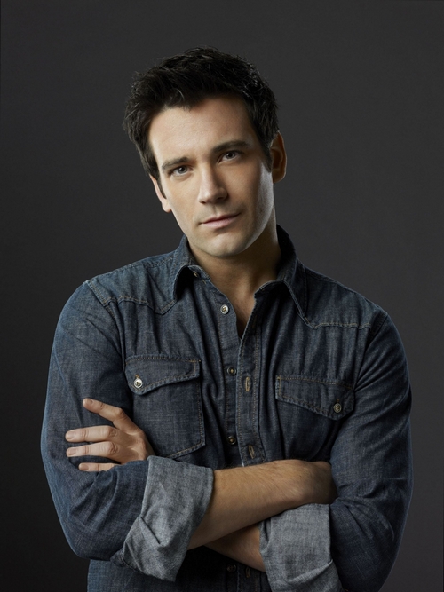 Колин Доннелл (Colin Donnell)