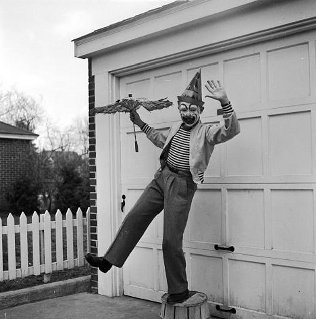 Кристофер Уокен в образе клоуна, 1955 год