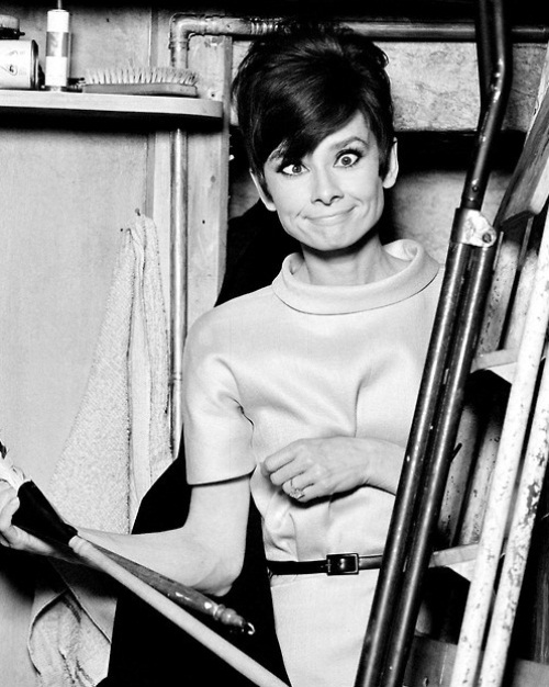 Одри Хепберн на съемках фильма «Как украсть миллион», 1966 год