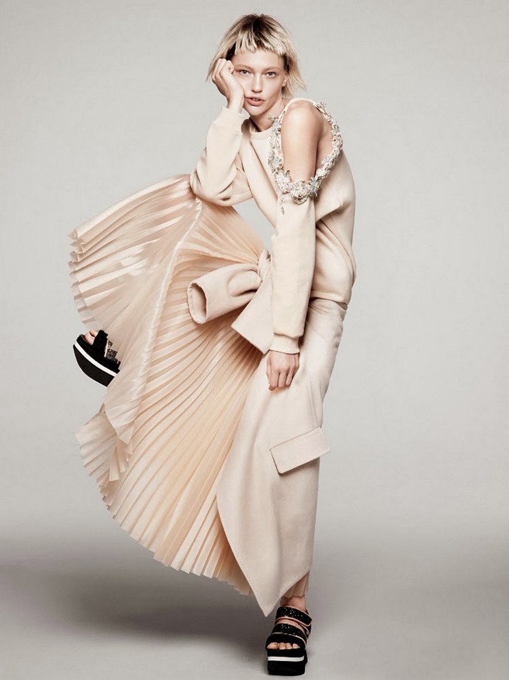 Саша Пивоварова для Vogue US, январь 2014