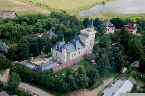 Замок Максима Галкина
