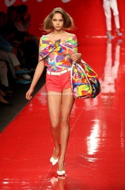 Неделя моды в Милане: коллекция от Enrico Coveri сезона весна-лето 2009