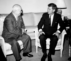 Никита Хрущев и Джон Кеннеди, 1961 год