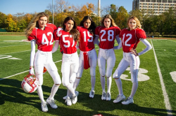 Ангелы Victoria’s Secret в рекламе Super Bowl 2015